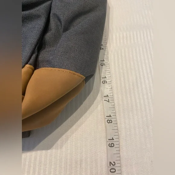 Vans Realm Plus Backpack - Picture 3 of 8